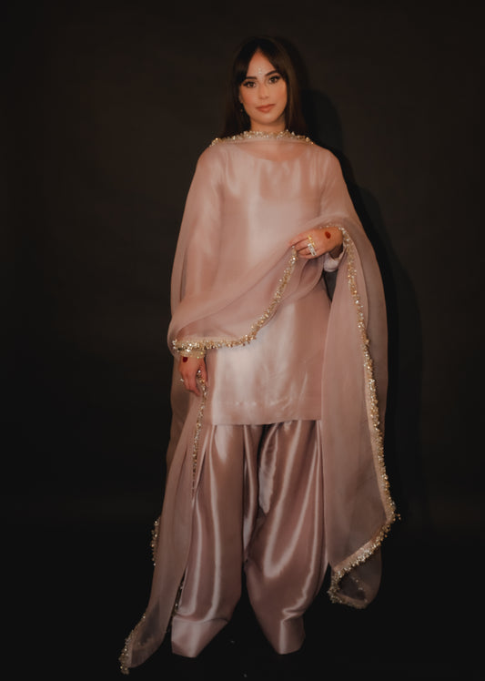 00107 Light Pink